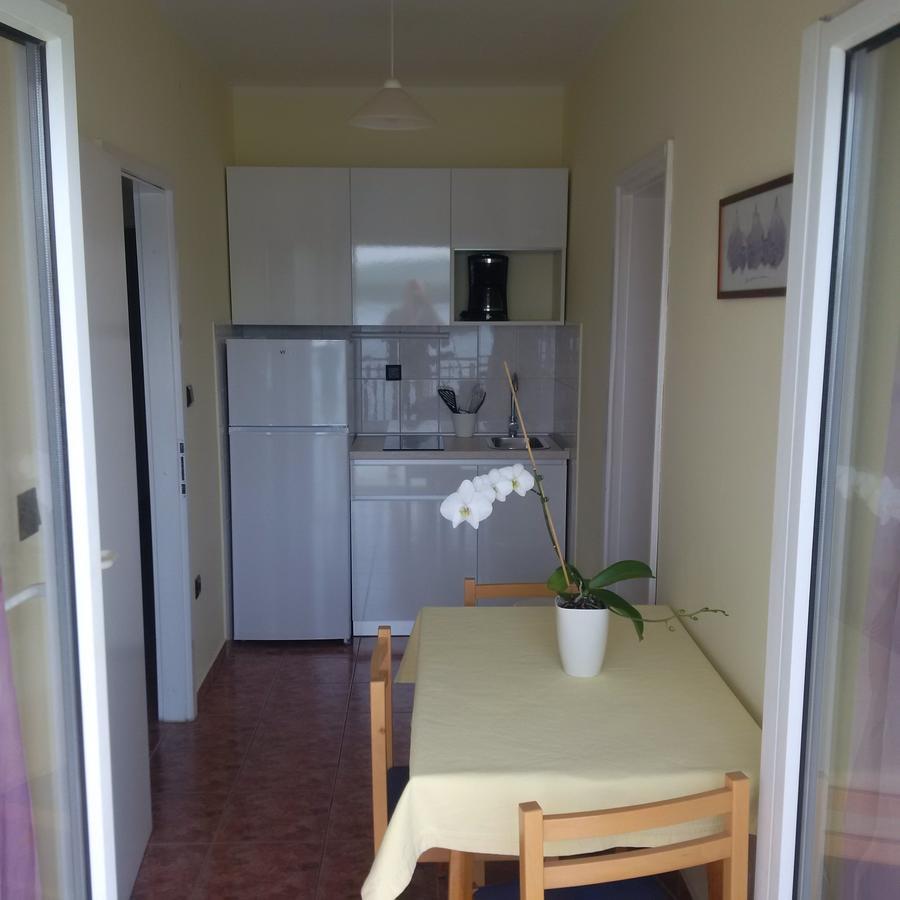 Apartments Pralija Mile Жаборич Экстерьер фото
